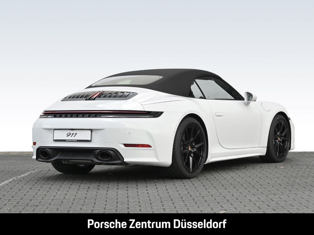 Porsche 992 2025
