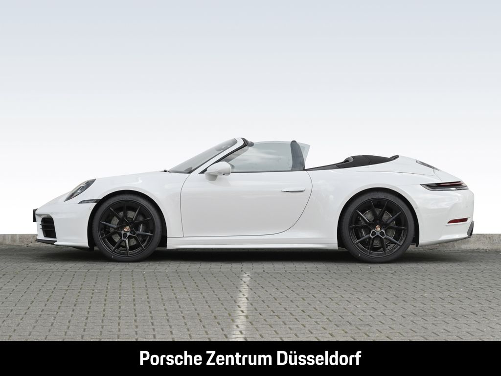 Porsche 992 2025