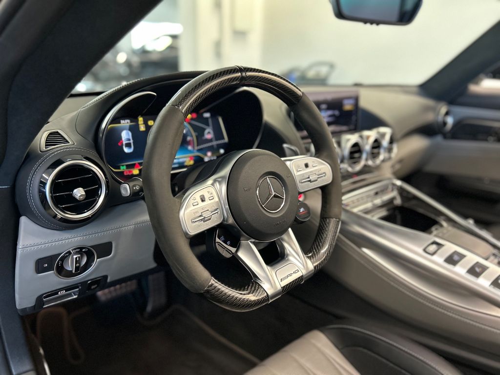 Mercedes-Benz AMG GT 2020