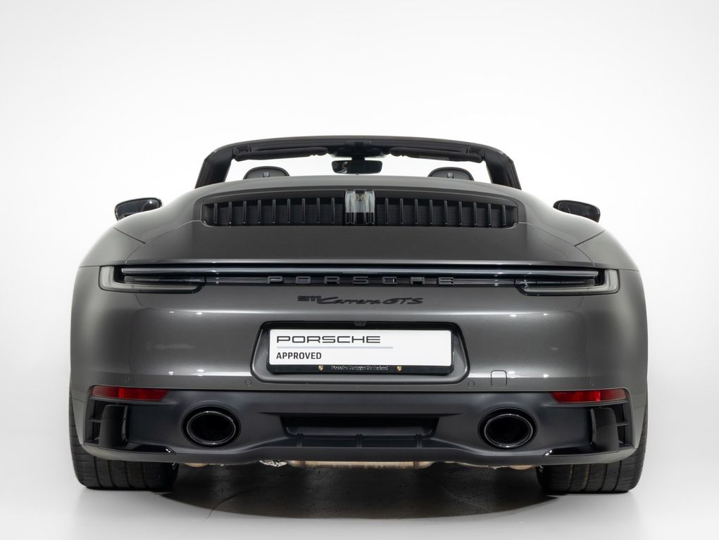 Porsche 992 2023