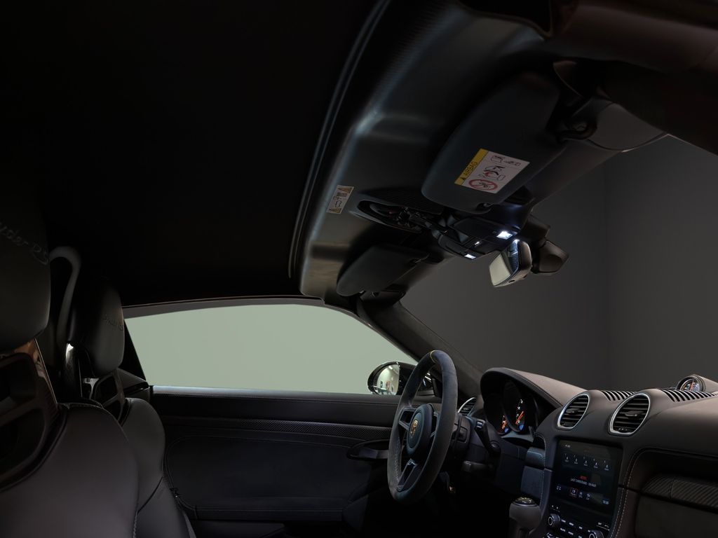 Porsche Boxster 2025