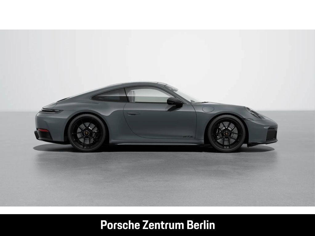 Porsche 992 2025