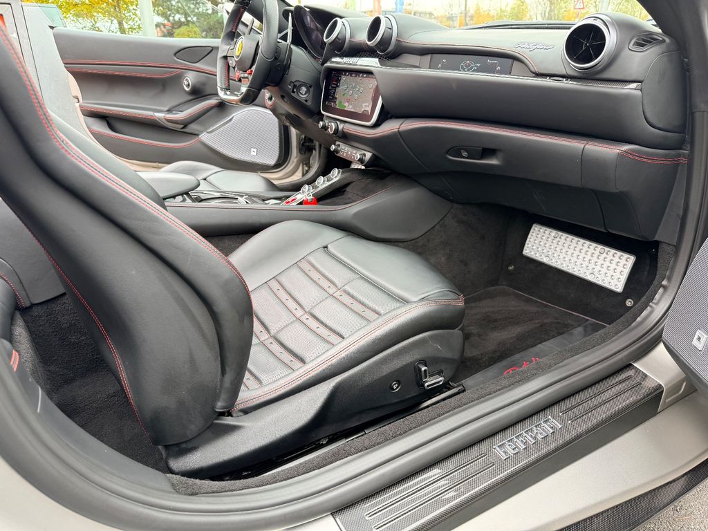 Ferrari Portofino 2020
