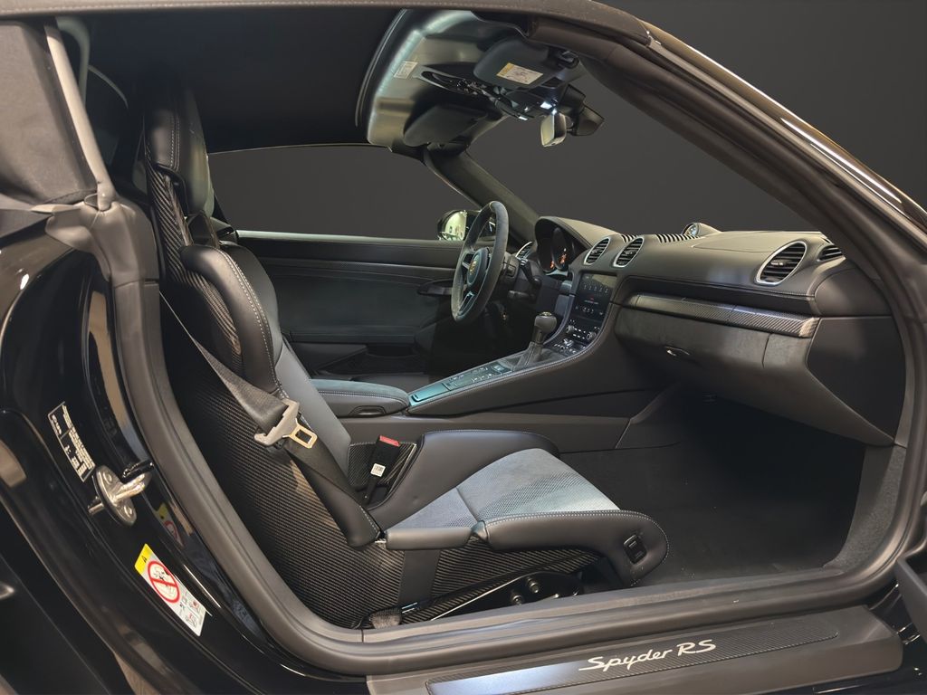 Porsche Boxster 2025