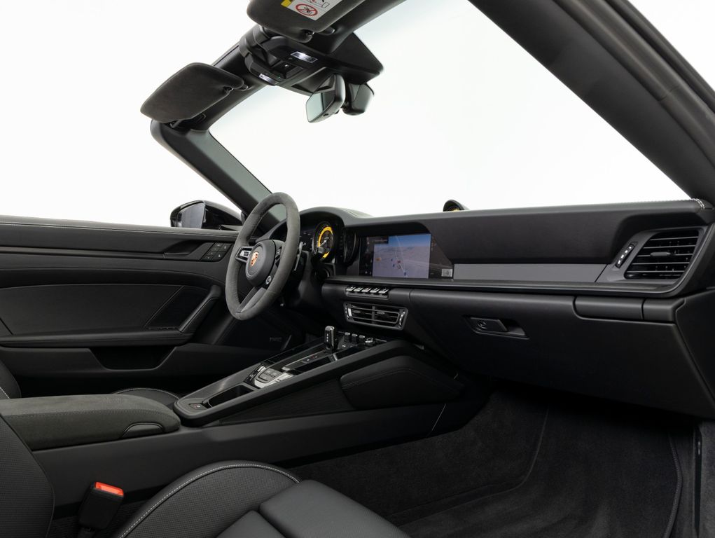 Porsche 992 2023
