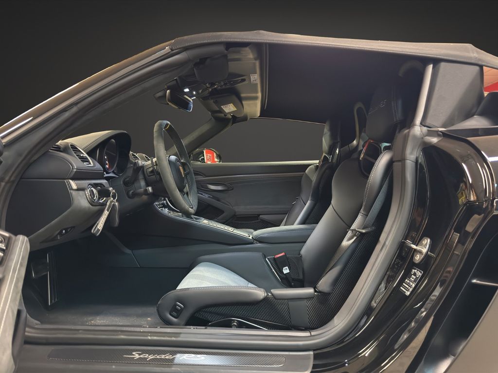 Porsche Boxster 2025