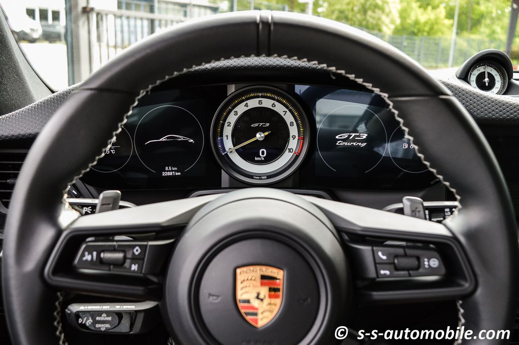 Porsche 992 2022