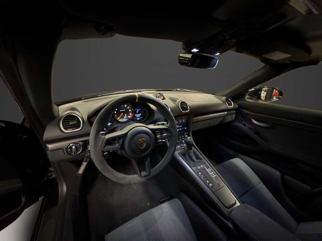 Porsche Boxster 2025