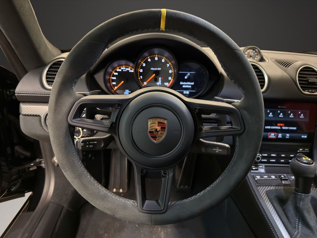 Porsche Boxster 2025