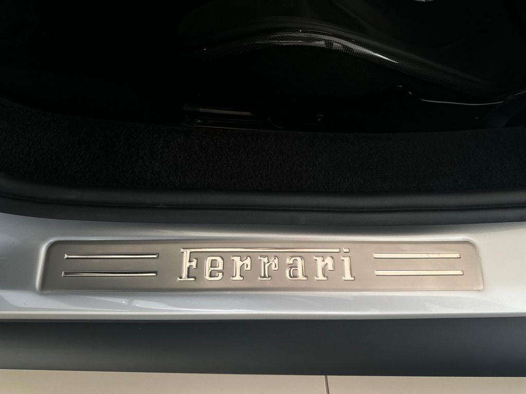 Ferrari 296 GTB 2024