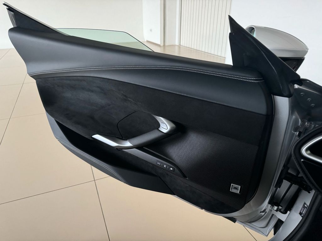 Ferrari 296 GTB 2024