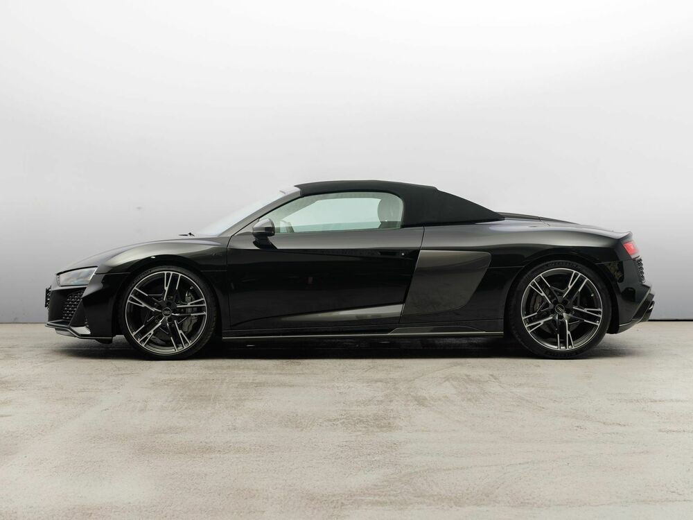 Audi R8 2024