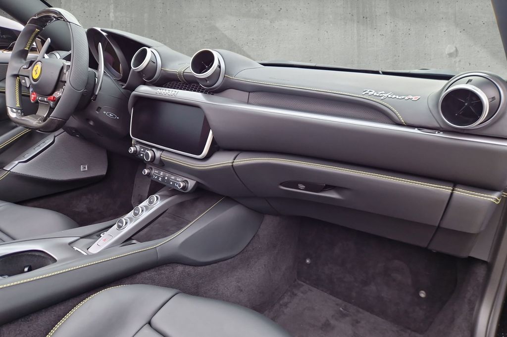 Ferrari Portofino 2023