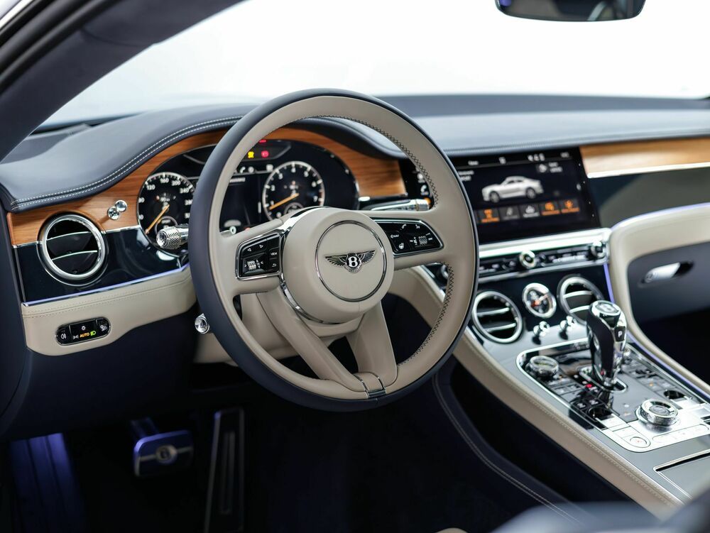 Bentley Continental 2023