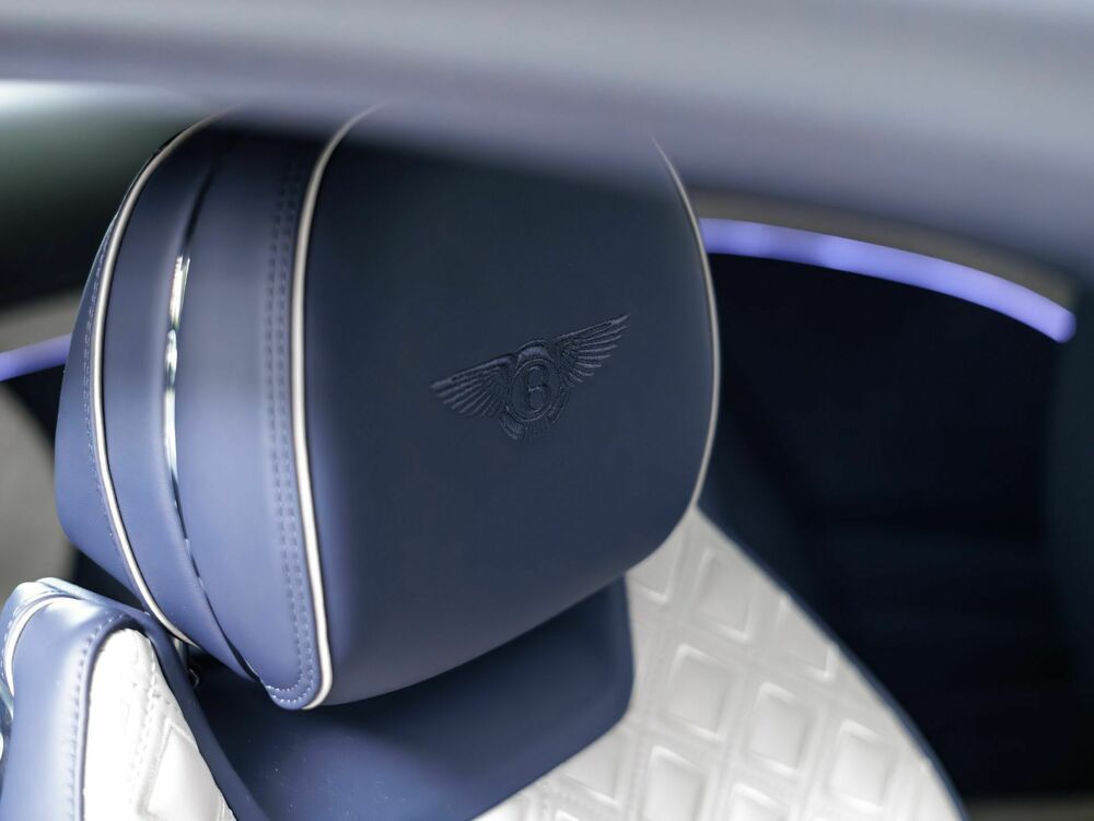 Bentley Continental 2023