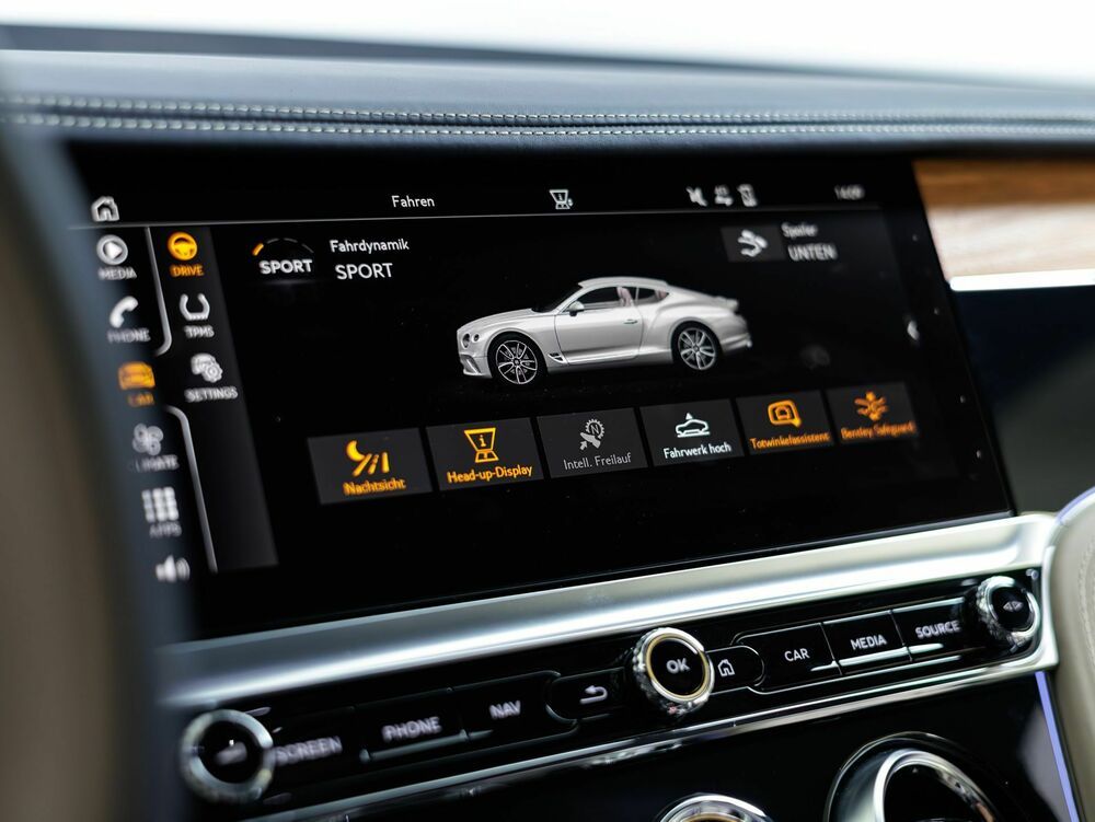 Bentley Continental 2023