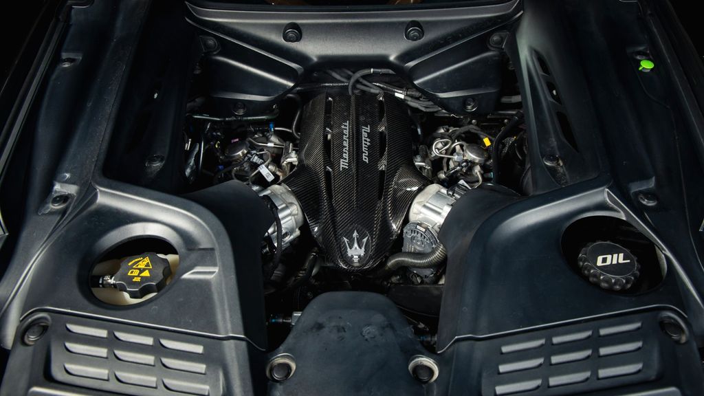 Maserati MC20 2022