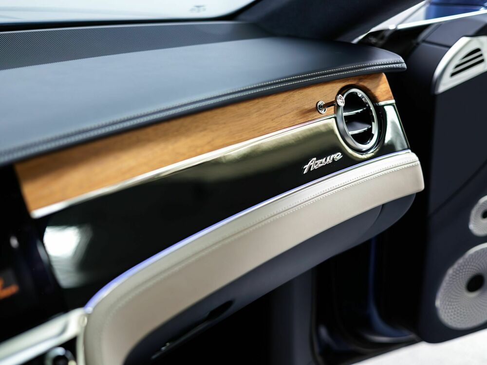 Bentley Continental 2023