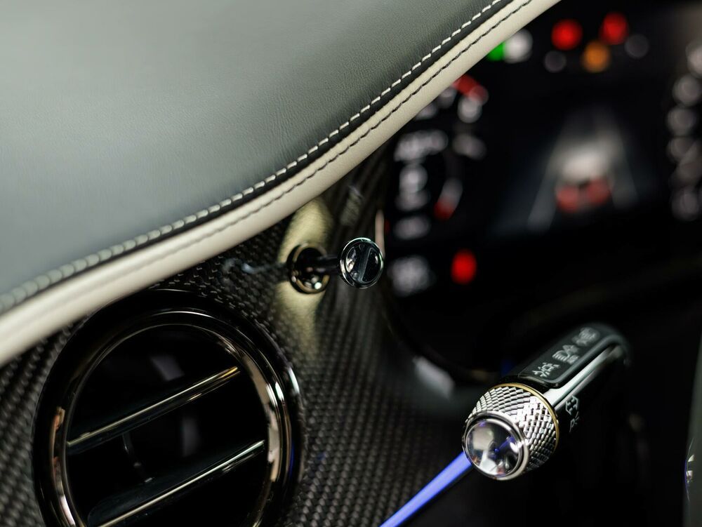 Bentley Continental 2024