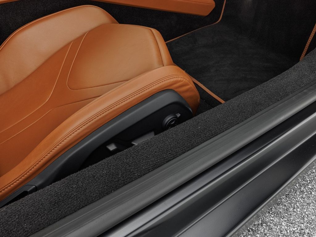 Lamborghini Revuelto 2024