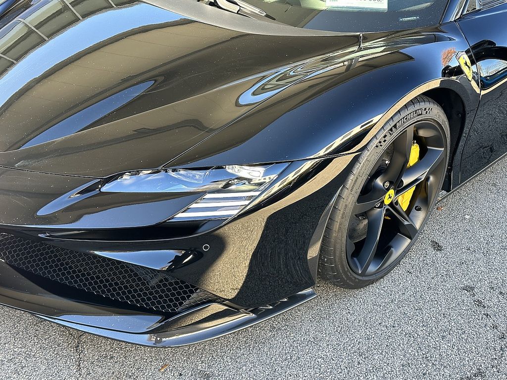 Ferrari SF90 2024