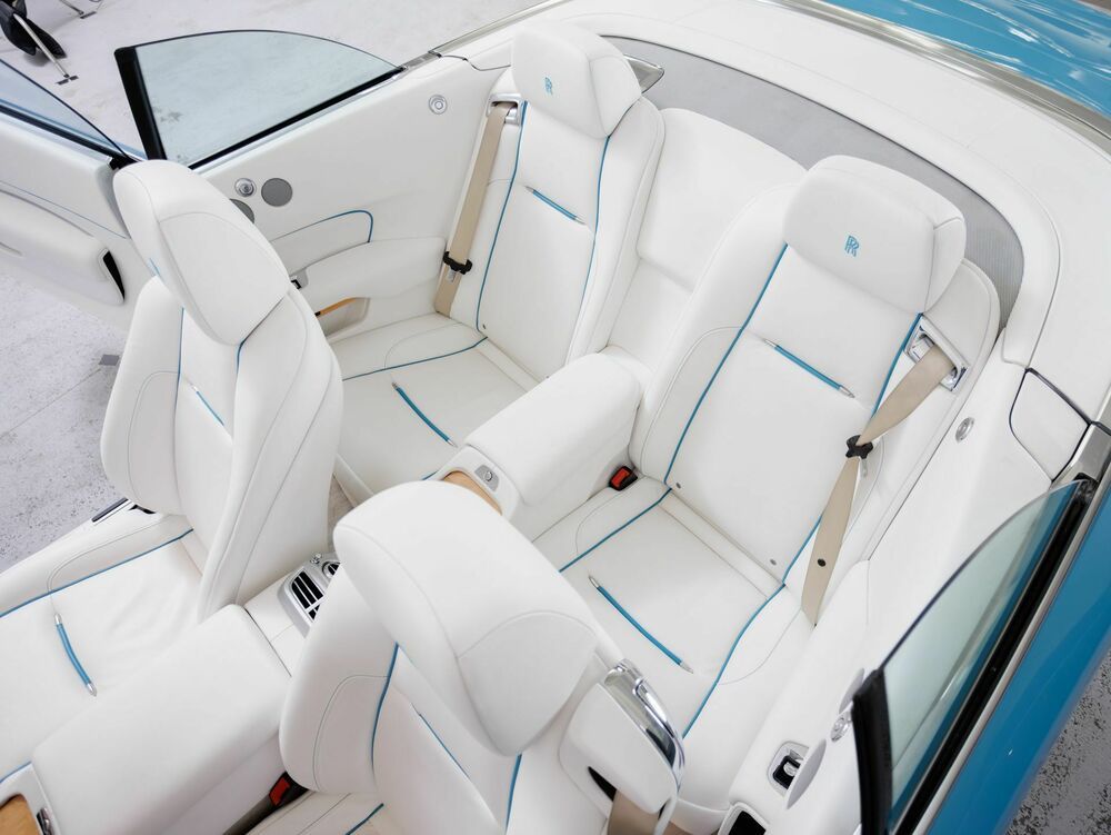 Rolls-Royce Dawn 2017