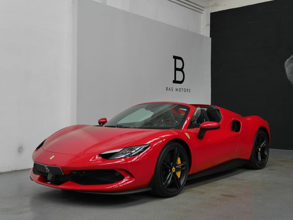 Ferrari 296 GTS 2025