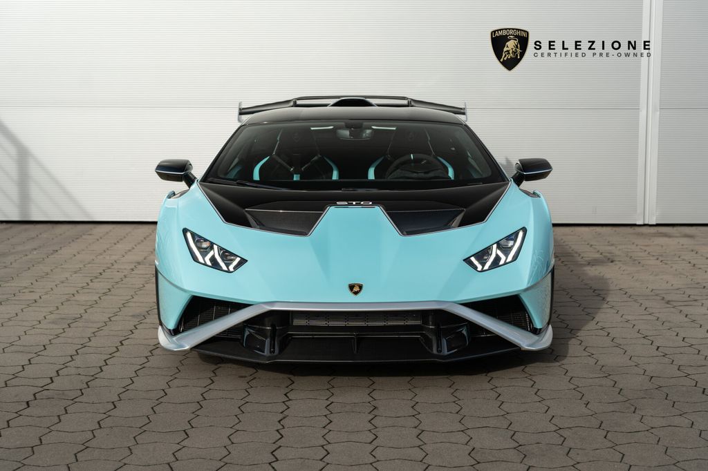 Lamborghini Huracán 2023