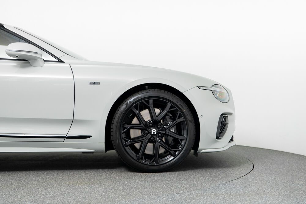 Bentley Continental 2024