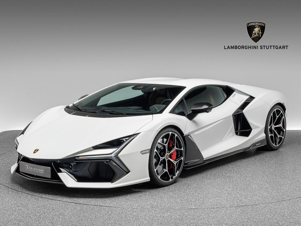 Lamborghini Revuelto 2024