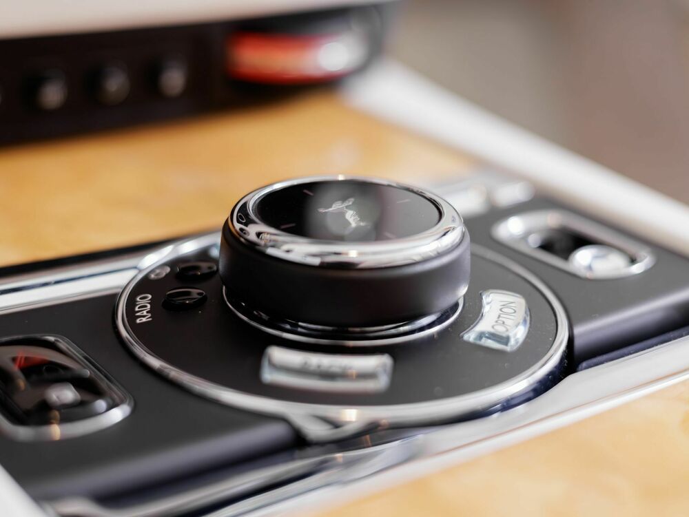 Rolls-Royce Dawn 2017