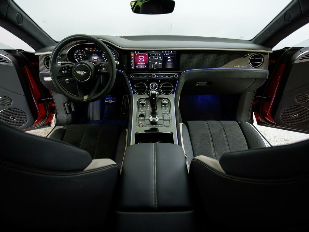 Bentley Continental 2024