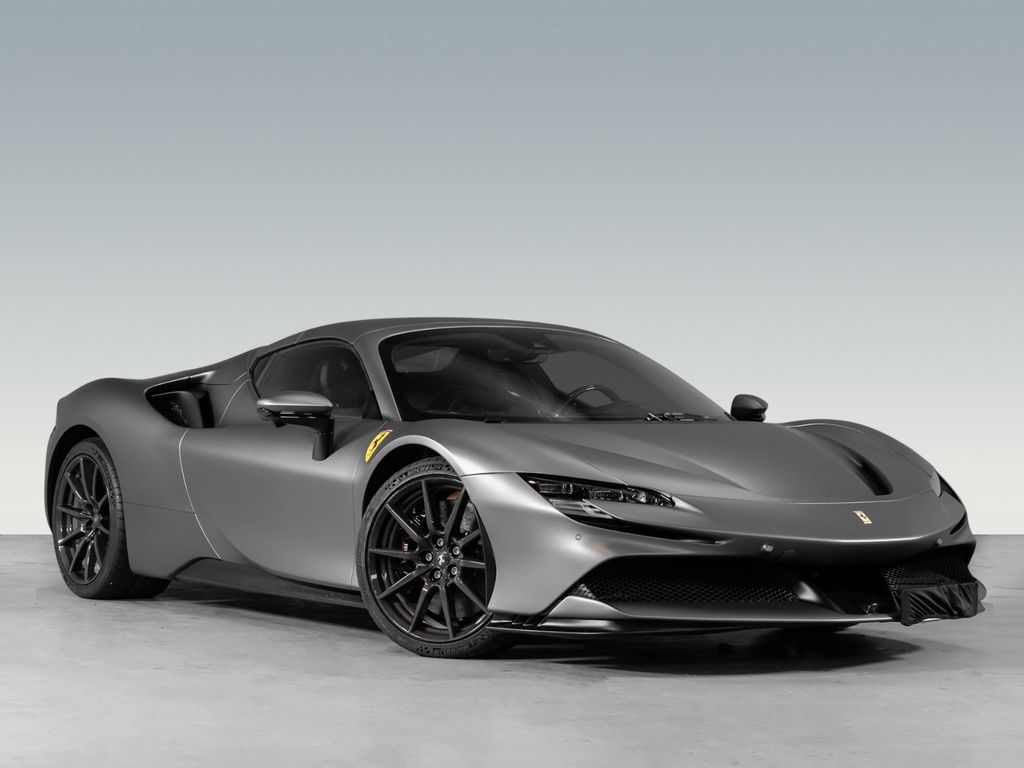 Ferrari SF90 2023