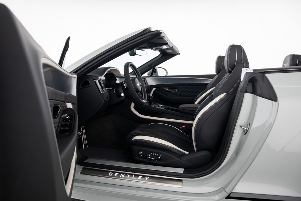 Bentley Continental 2024