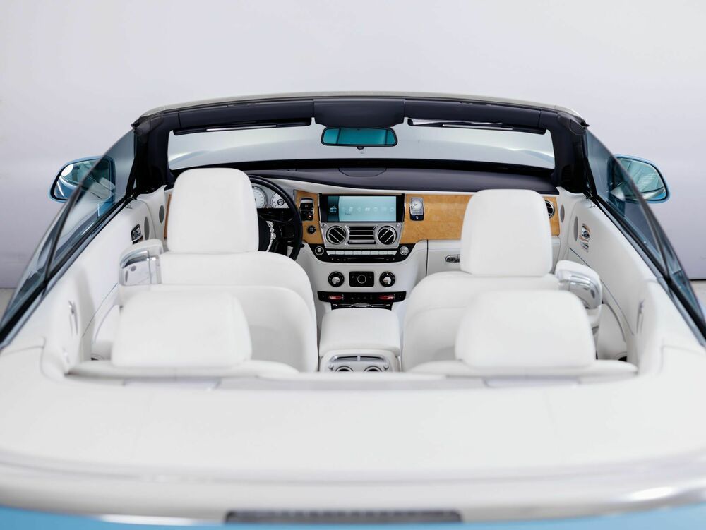 Rolls-Royce Dawn 2017