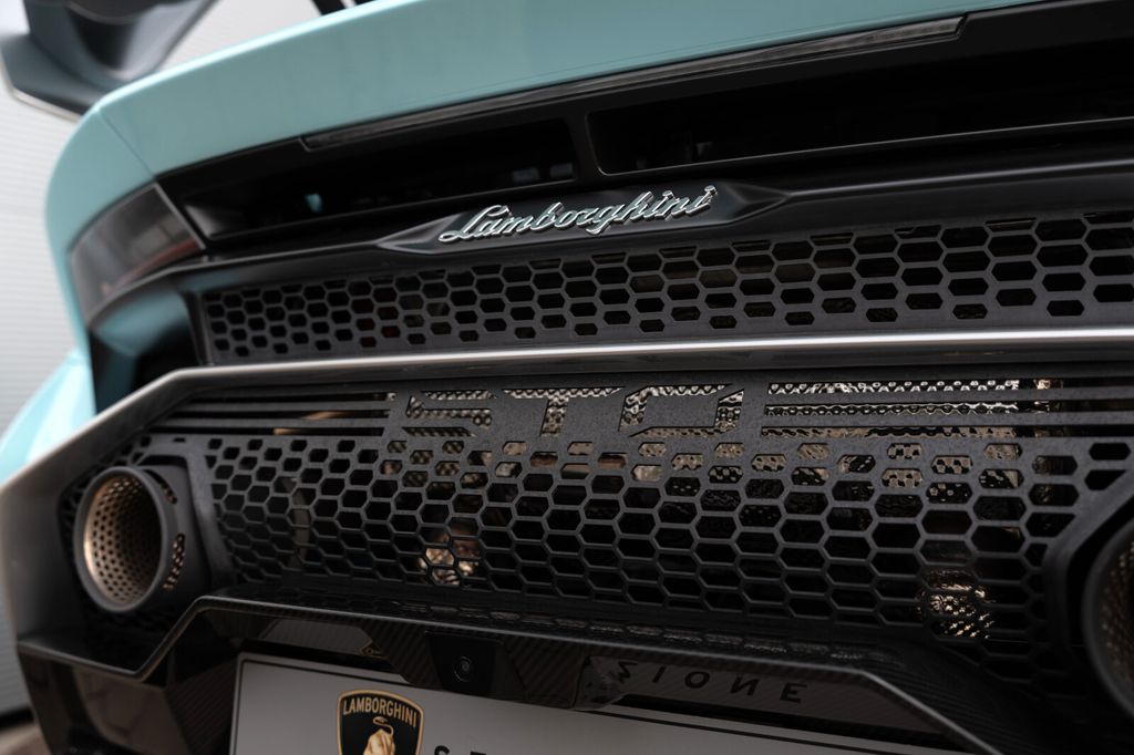 Lamborghini Huracán 2023