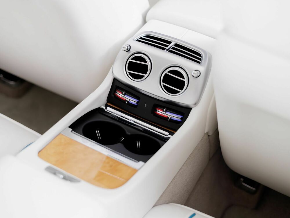 Rolls-Royce Dawn 2017