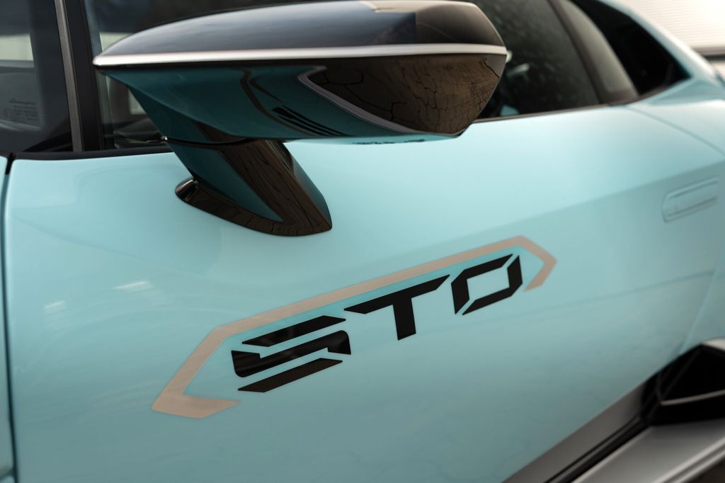 Lamborghini Huracán 2023