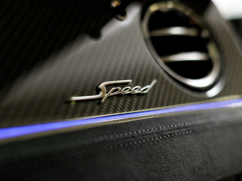 Bentley Continental 2024