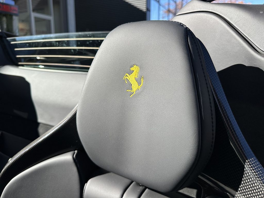 Ferrari SF90 2024