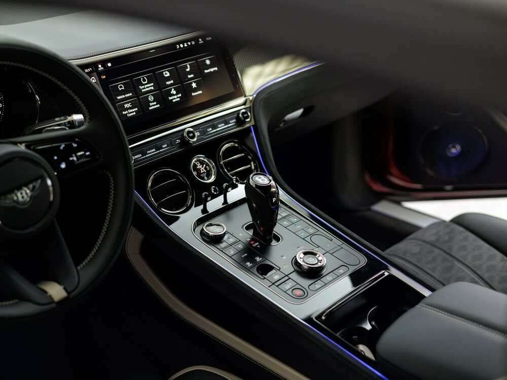 Bentley Continental 2024