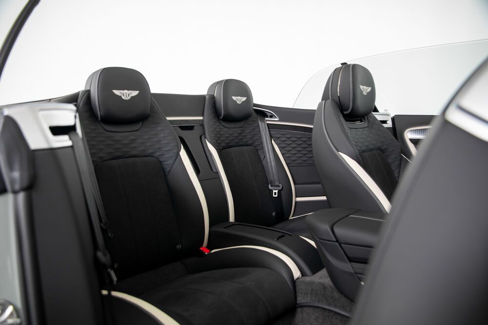 Bentley Continental 2024