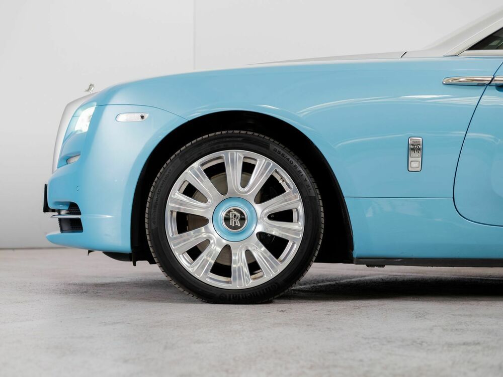 Rolls-Royce Dawn 2017