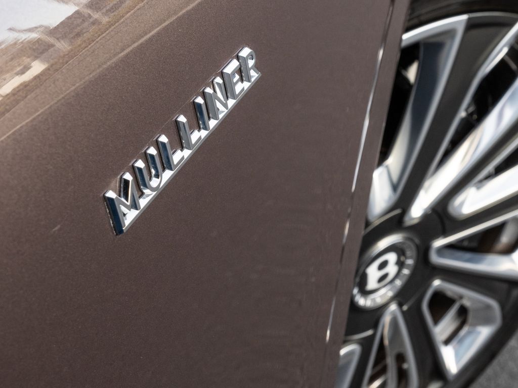 Bentley Continental GTC 2025