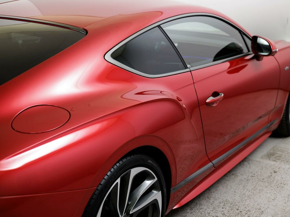 Bentley Continental 2024