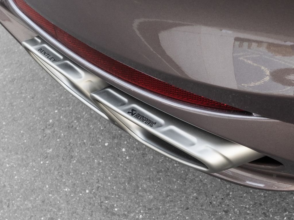 Bentley Continental GTC 2025