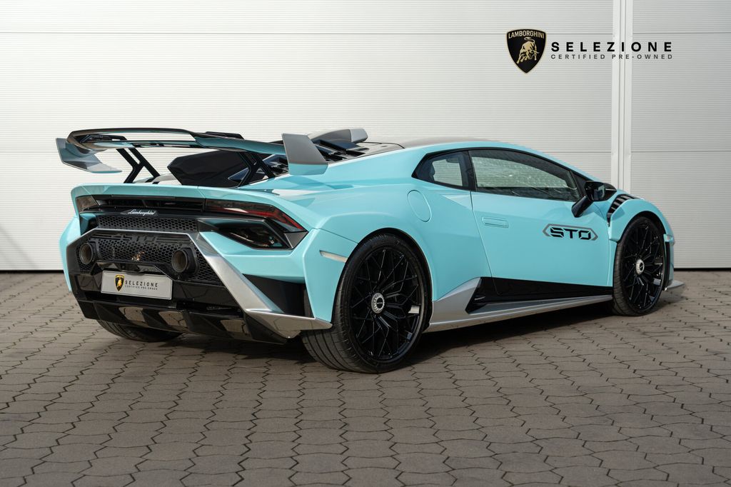 Lamborghini Huracán 2023