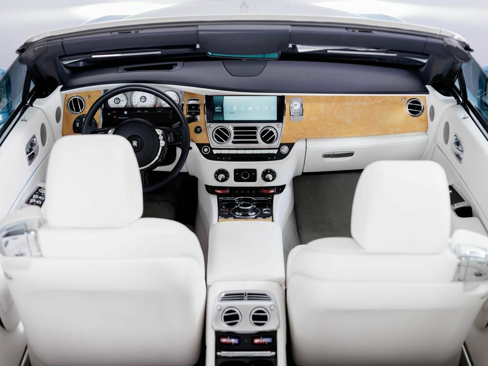 Rolls-Royce Dawn 2017