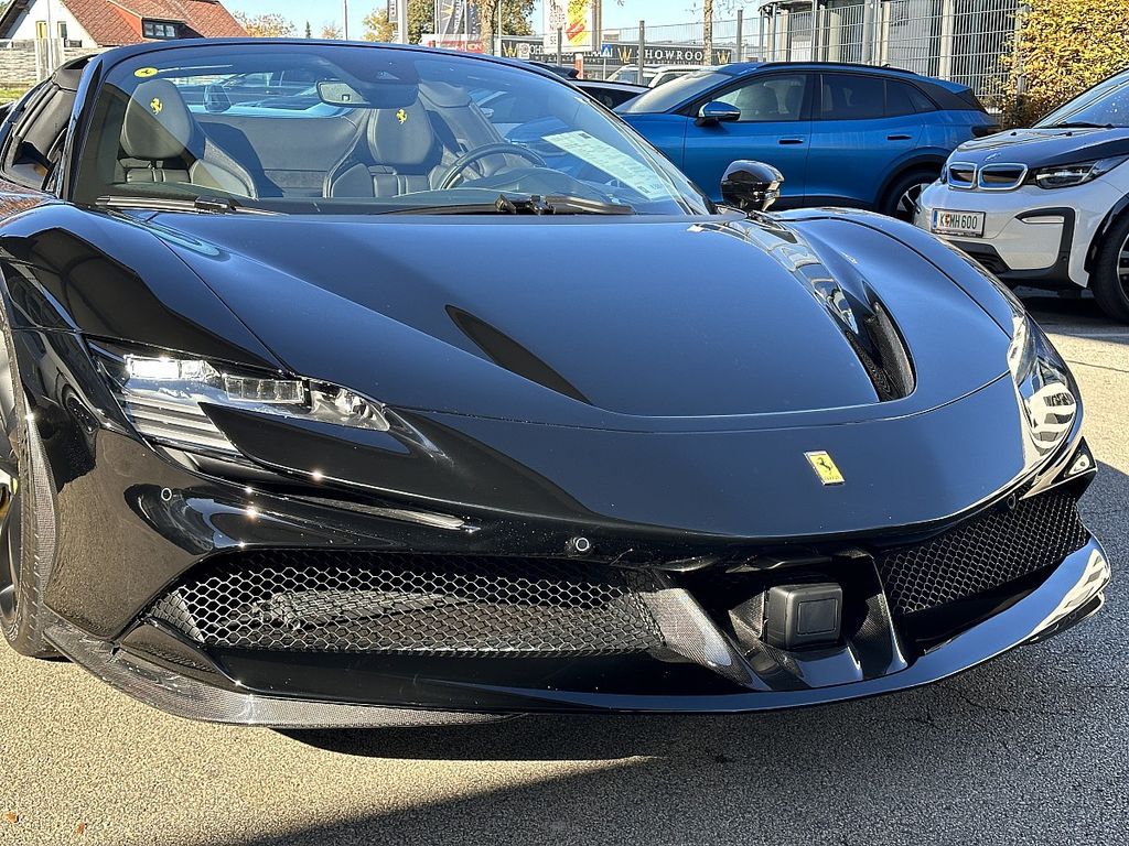 Ferrari SF90 2024