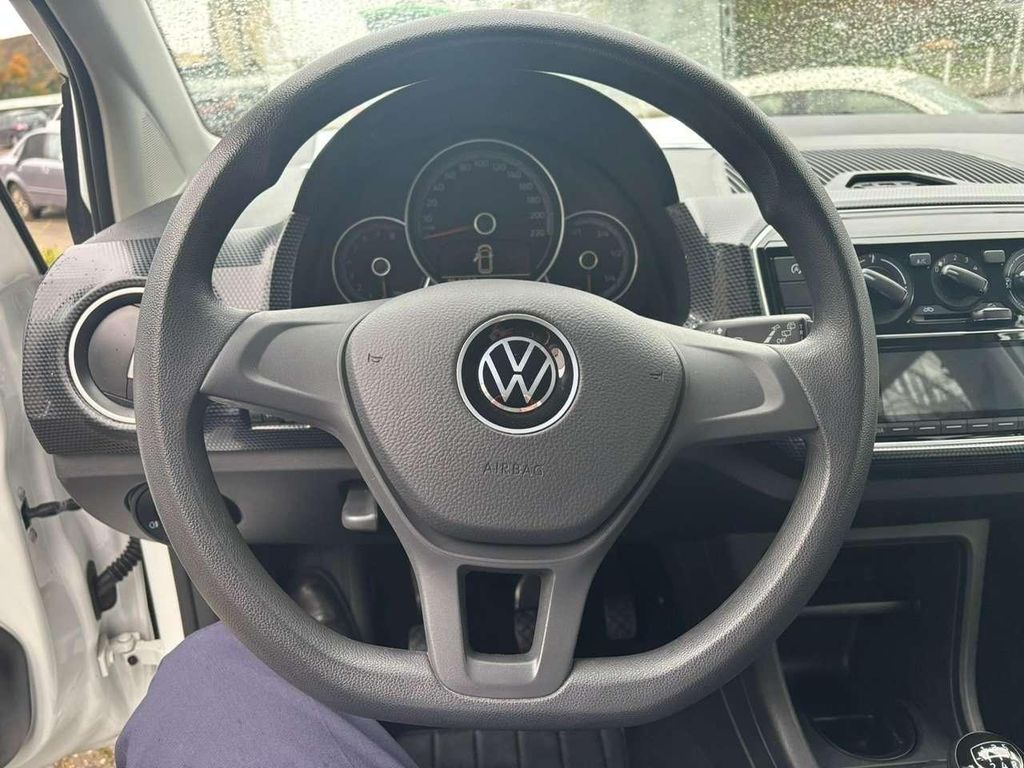 Volkswagen up! 2021